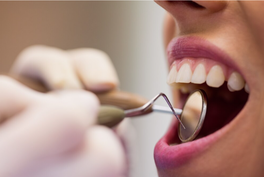 ¿Qué me puede pasar si no cuido mi salud oral?